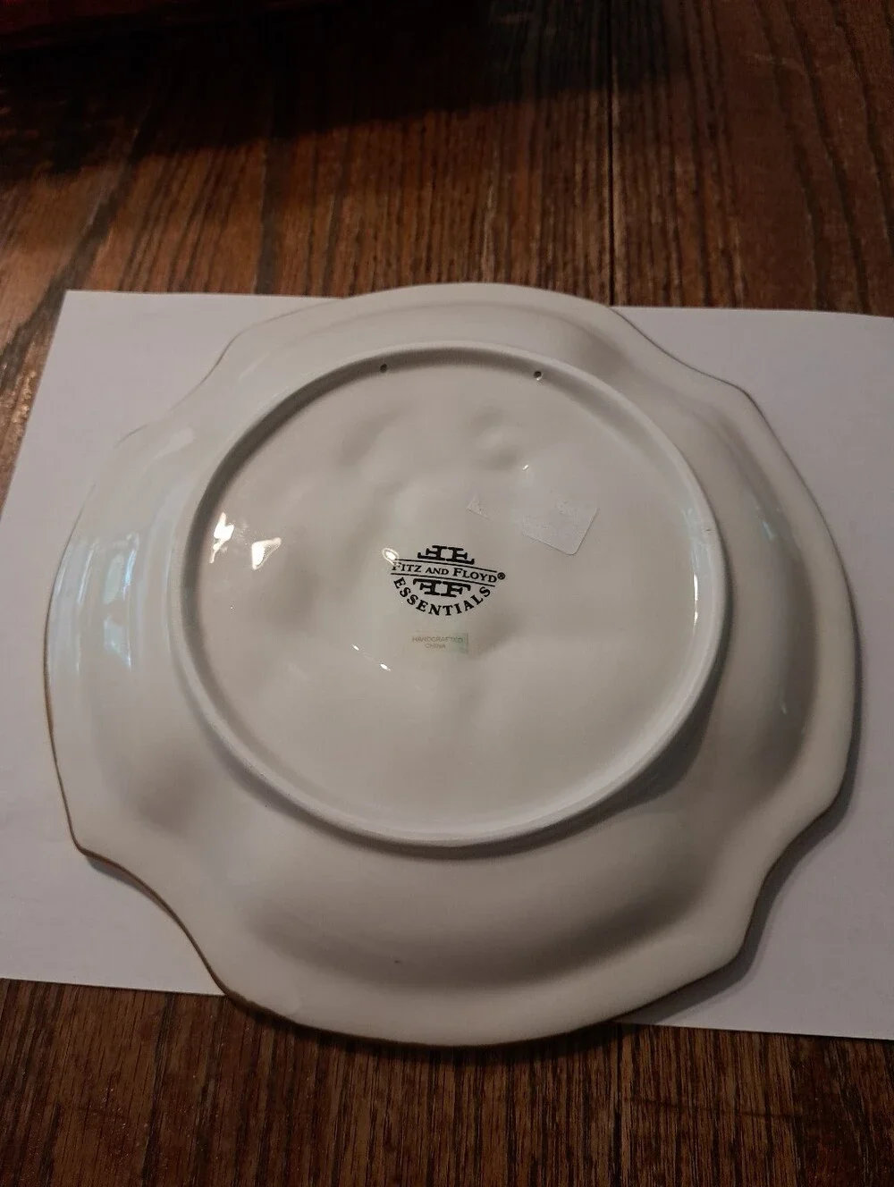 Fitz and Floyd Essentials Christmas Bells Plate Gold Trim 8.5